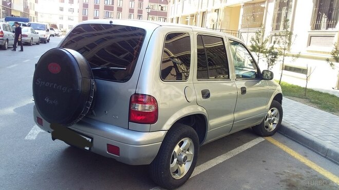 Kia Sportage 2000, 135,000 km - 2.0 л - Sumqayıt