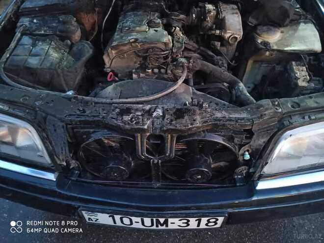 Mercedes C 220 1996, 155,000 km - 2.2 l - Bakı