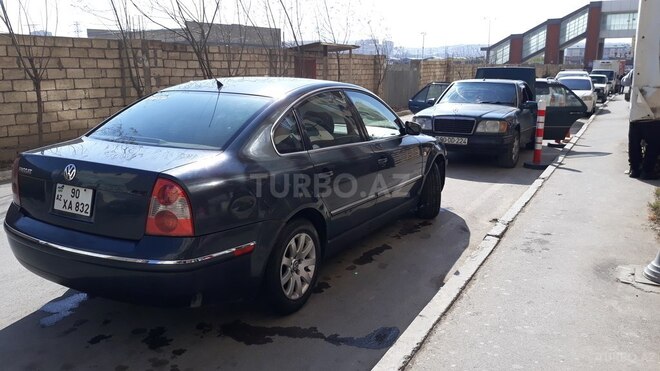 Volkswagen Passat 2001, 320,000 km - 1.8 l - Bakı