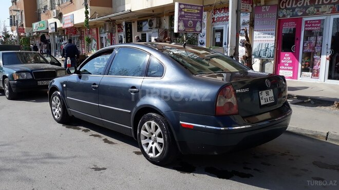 Volkswagen Passat 2001, 320,000 km - 1.8 l - Bakı