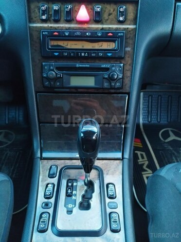 Mercedes E 270 2001, 390,000 km - 2.7 l - Qusar
