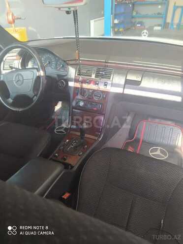 Mercedes E 230 1996, 350,000 km - 2.3 л - Bakı