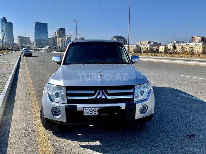 Mitsubishi Pajero 2007, 192,000 km - 3.8 l - Bakı