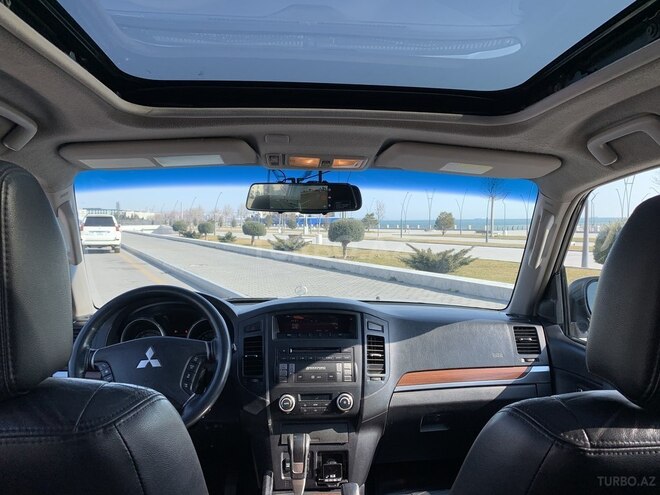Mitsubishi Pajero 2007, 192,000 km - 3.8 l - Bakı
