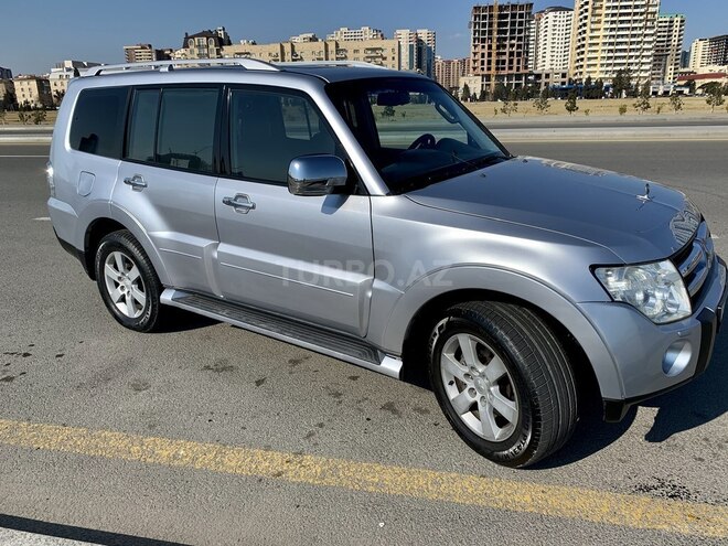 Mitsubishi Pajero 2007, 192,000 km - 3.8 l - Bakı