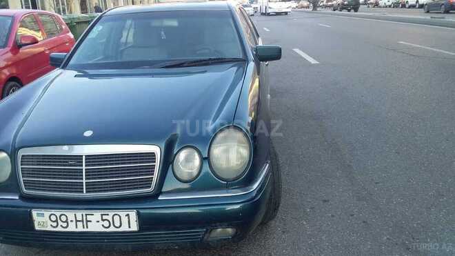 Mercedes E 220 1999, 625,854 km - 2.2 l - Bakı
