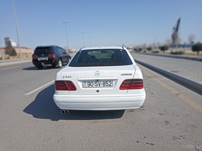 Mercedes E 240 1998, 248,000 km - 2.4 л - Bakı