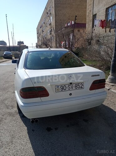 Mercedes E 240 1998, 248,000 km - 2.4 л - Bakı