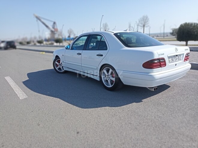 Mercedes E 240 1998, 248,000 km - 2.4 л - Bakı