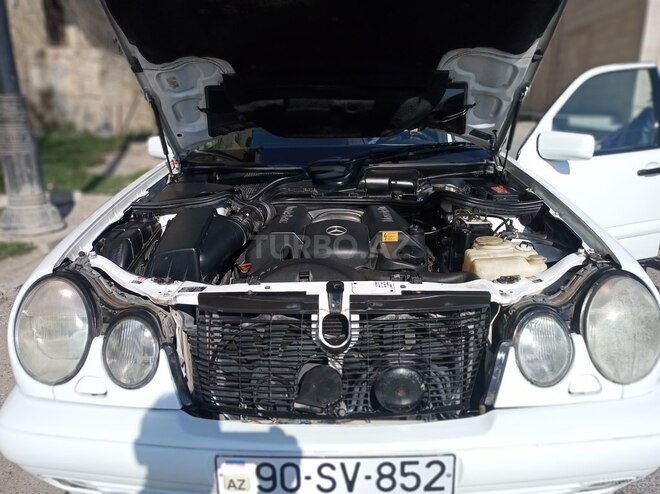 Mercedes E 240 1998, 248,000 km - 2.4 л - Bakı