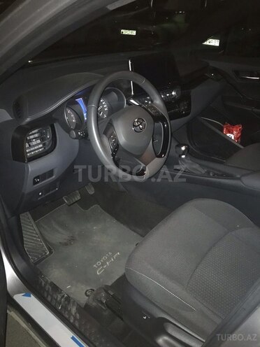 Toyota C-HR 2019, 1,500 km - 1.2 l - Bakı