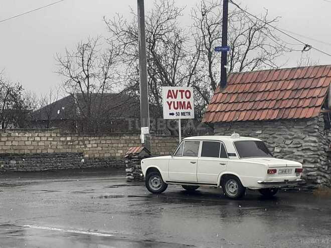 LADA (VAZ) 21011 1976, 178,000 km - 1.3 l - Qax