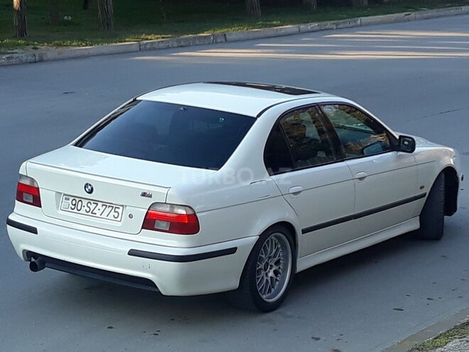 BMW 525 2002, 276,321 km - 2.5 л - Bakı