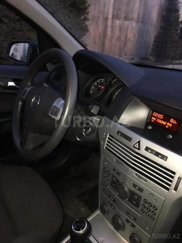 Opel Astra 2009, 154,500 km - 1.4 l - Bakı
