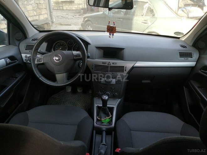 Opel Astra 2006, 146,000 km - 1.4 l - Gəncə