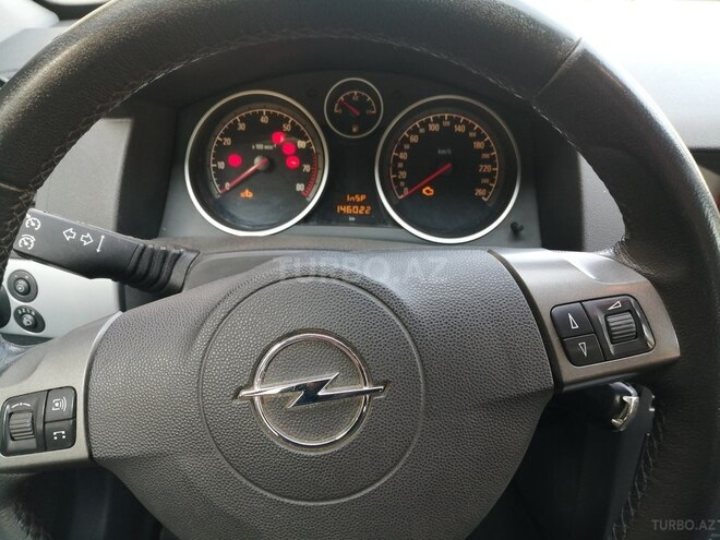 Opel Astra 2006, 146,000 km - 1.4 l - Gəncə