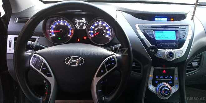 Hyundai Elantra 2011, 200,000 km - 1.8 l - Bakı