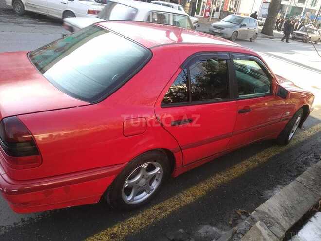 Mercedes C 180 1998, 587,000 km - 1.8 l - Qəbələ