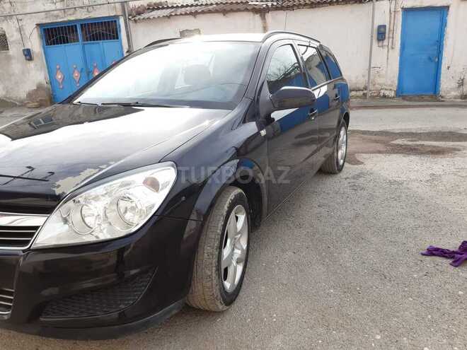 Opel Astra 2008, 182,000 km - 1.4 л - Bakı