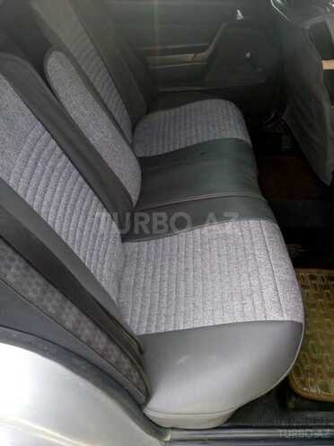 Mercedes 190 1990, 500,000 km - 2.0 л - Quba