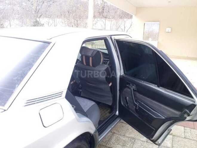 Mercedes 190 1990, 500,000 km - 2.0 л - Quba