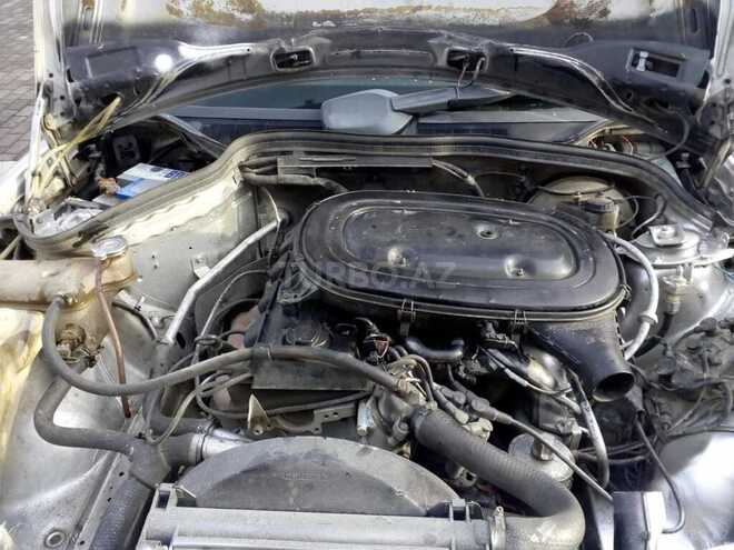 Mercedes 190 1990, 500,000 km - 2.0 л - Quba