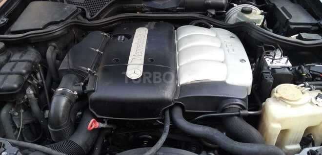 Mercedes E 220 2000, 307,000 km - 2.2 l - Bakı