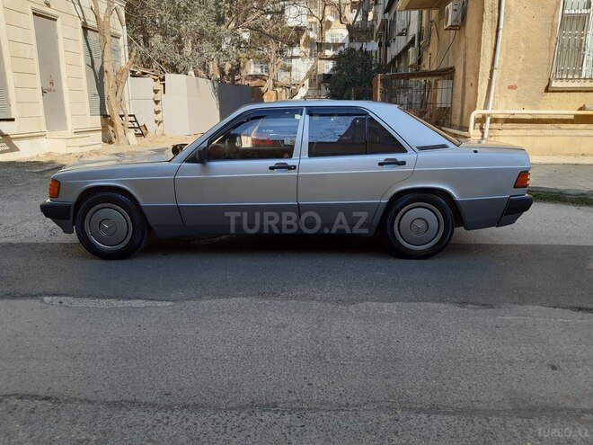 Mercedes 190 1989, 286,000 km - 2.0 l - Bakı