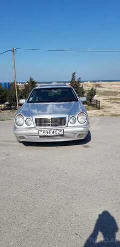 Mercedes E 220 1998, 357,000 km - 2.2 l - Bakı
