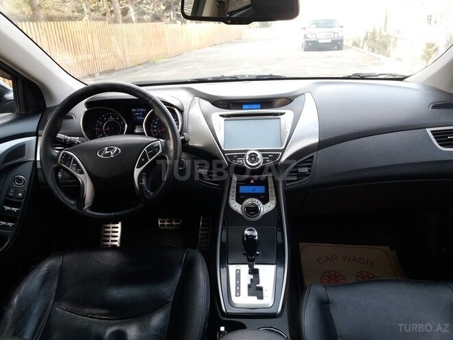 Hyundai Elantra 2011, 116,300 km - 1.8 l - Bakı