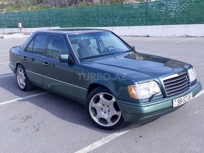 Mercedes E 220 1994, 222,000 km - 2.2 l - Bakı