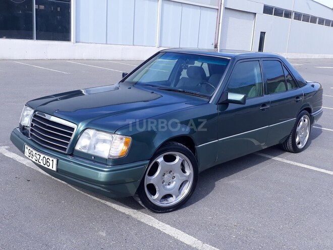 Mercedes E 220 1994, 222,000 km - 2.2 l - Bakı