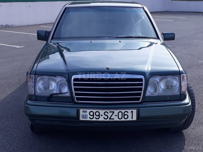 Mercedes E 220 1994, 222,000 km - 2.2 l - Bakı