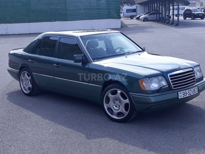 Mercedes E 220 1994, 222,000 km - 2.2 l - Bakı