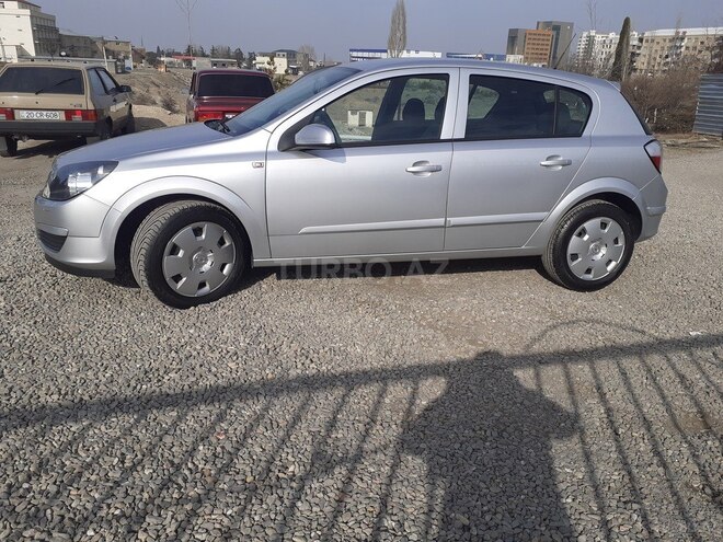 Opel Astra 2005, 121,000 km - 1.4 l - Gəncə