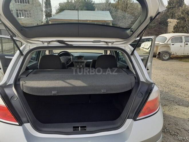 Opel Astra 2005, 121,000 km - 1.4 l - Gəncə