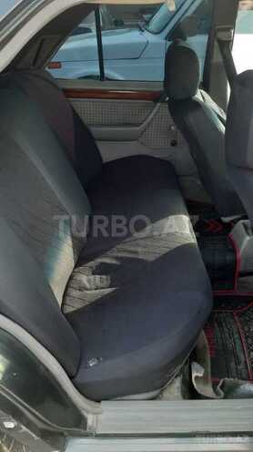 Mercedes E 230 1991, 160,000 km - 2.3 l - Bakı