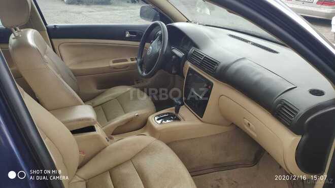 Volkswagen Passat 2001, 300,000 km - 1.8 л - Bakı