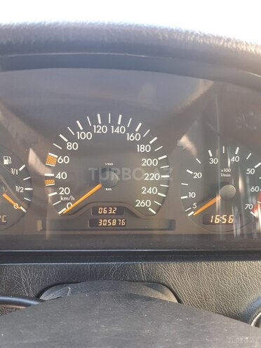 Mercedes C 240 1997, 305,000 km - 2.4 l - Bakı