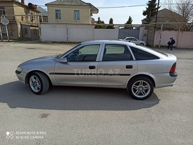 Opel Vectra 1997, 476,000 km - 1.7 л - Bakı