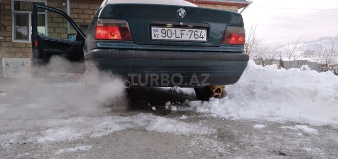BMW 316 1992, 260,000 km - 1.6 l - İsmayıllı