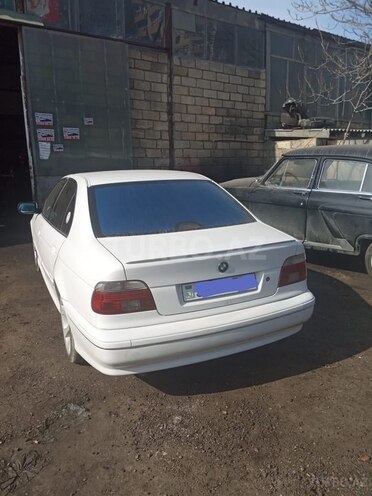 BMW 520 1997, 265,000 km - 2.0 l - Bakı