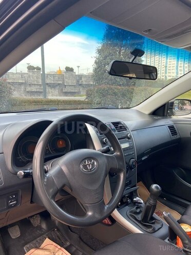 Toyota Corolla 2008, 298,000 km - 1.4 l - Bakı