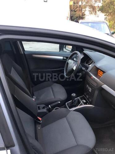 Opel Astra 2006, 162,000 km - 1.3 l - Bakı