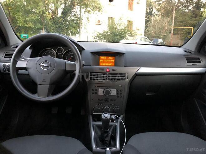 Opel Astra 2006, 162,000 km - 1.3 l - Bakı