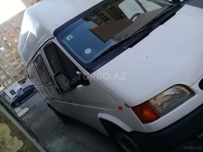 Ford Transit 1999, 555,880 km - 2.0 l - Tovuz