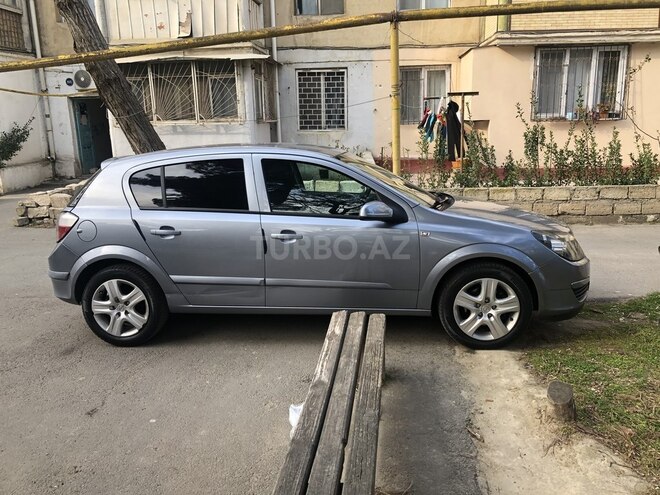 Opel Astra 2006, 162,000 km - 1.3 l - Bakı