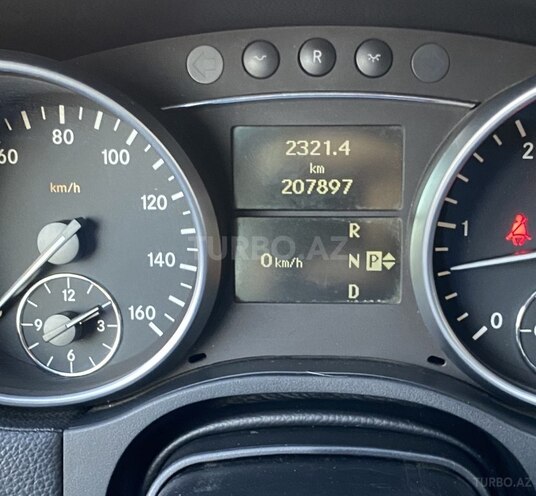 Mercedes GL 320 2007, 208,000 km - 3.2 л - Bakı