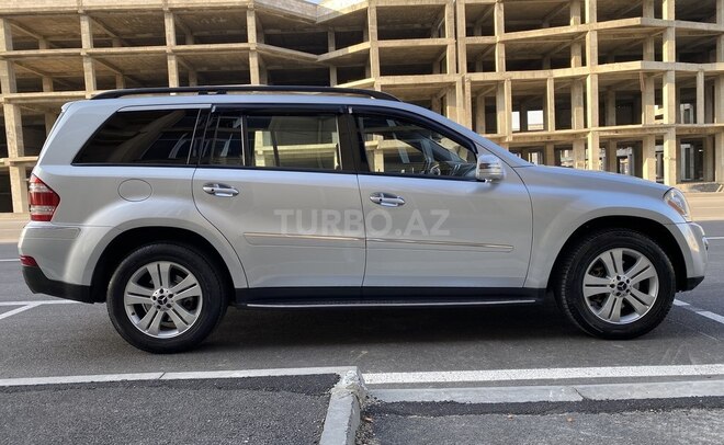 Mercedes GL 320 2007, 208,000 km - 3.2 л - Bakı