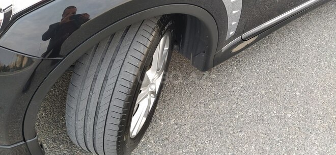 Infiniti QX70 2013, 111,000 km - 3.7 l - Gəncə